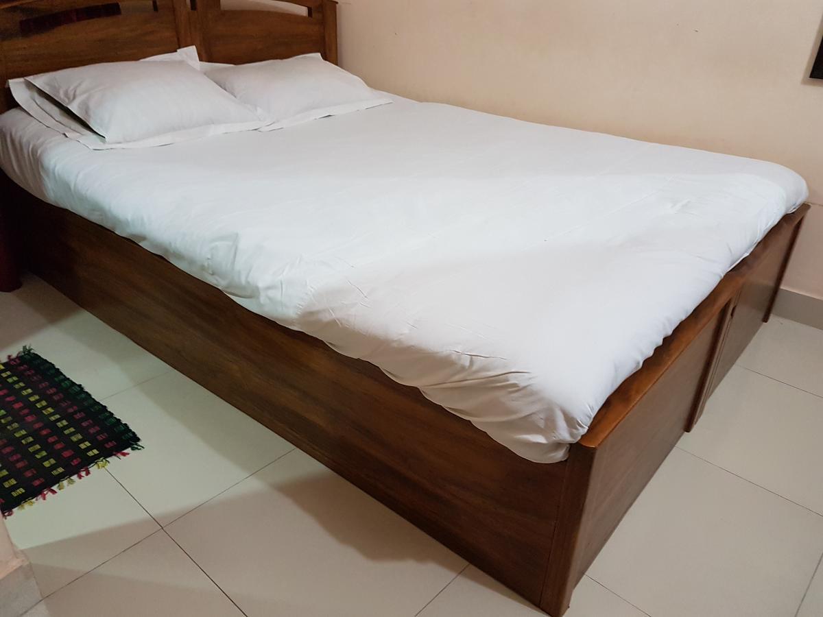 Hotel Diamond Park Dakhin Kattali ภายนอก รูปภาพ